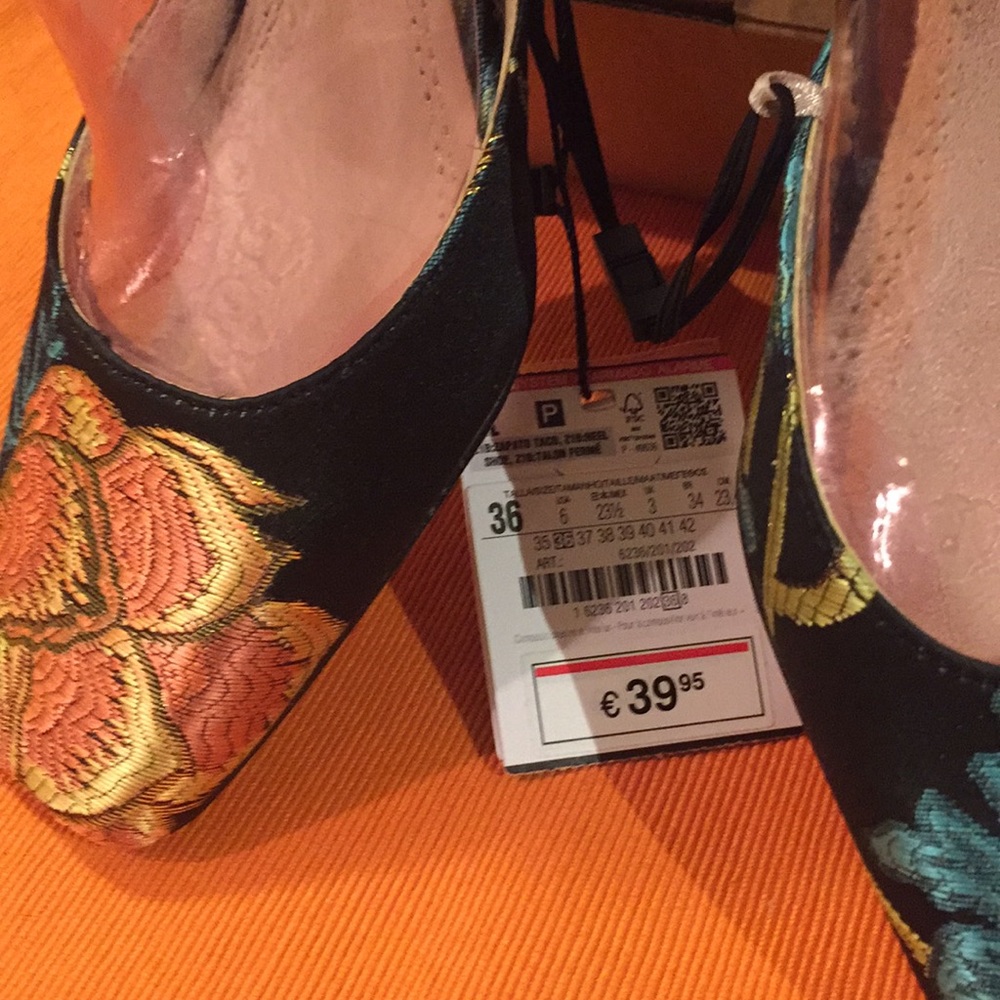 Zara strappy shoes🌹 - Picture 4 of 8